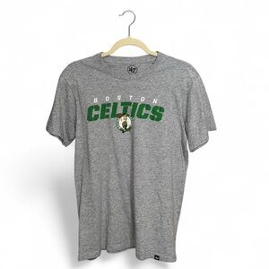 ‘47 Men’s Gray Boston Celtics Basketball Casual Short Sleeve Shirt Size Medium